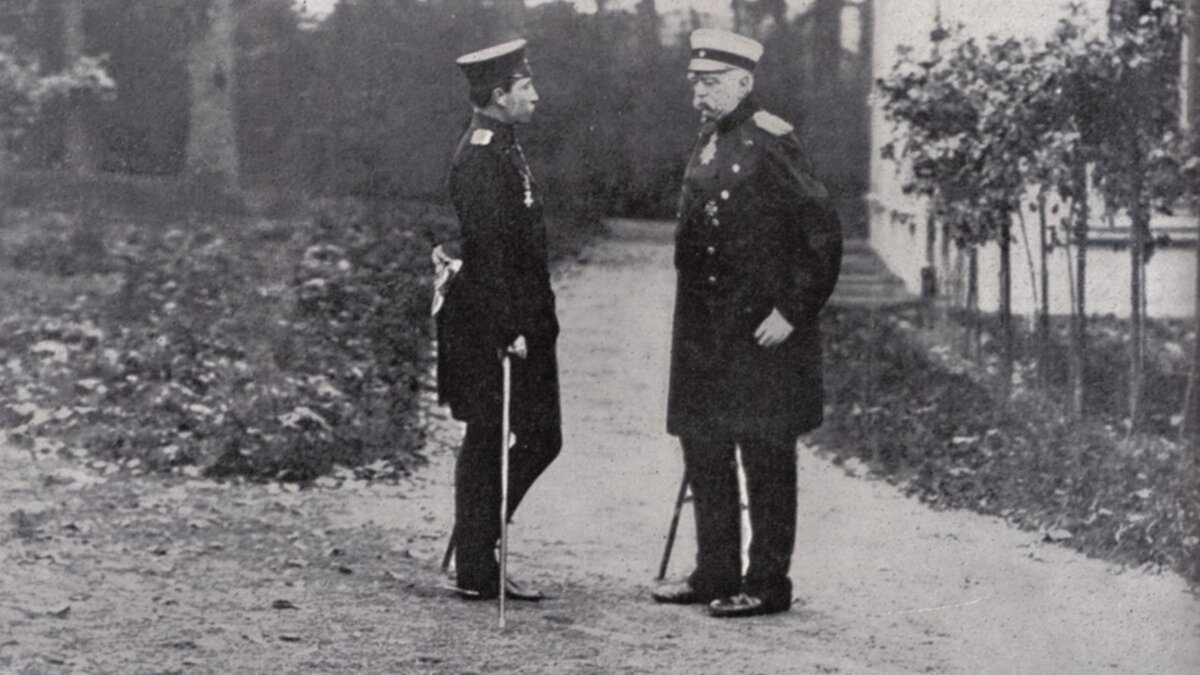 Фото: wikipedia.org / Вильгельм II и князь Отто фон Бисмарк в 1888 году