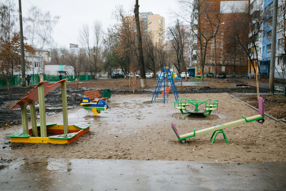 Черным-черно: как живут люди в самарских панельках | «Большая Деревня» |  Дзен