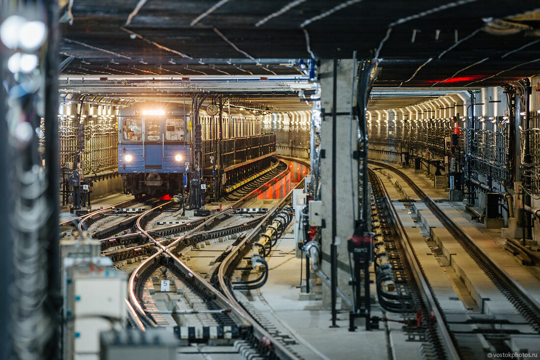 Метро 495. Электродепо выборгское петербургского метрополитена. оборотный тупик котельники. мотовозы петербургского метрополитена. автозаводская оборотный тупик.
