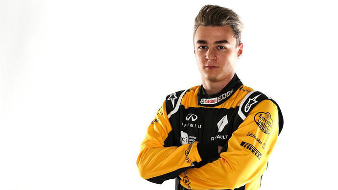 Артём Маркелов.