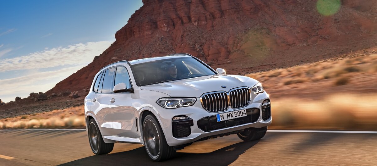 Новый BMW Х5 поступит в продажу 24 ноября 2018 года. Флагманский SAV предлагается для заказа по цене от 4 590 000 рублей