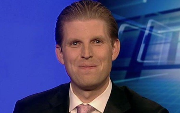  

 В ходе предвыборной кампании в 2016 году в здании Trump Tower был также найден белый порошок.