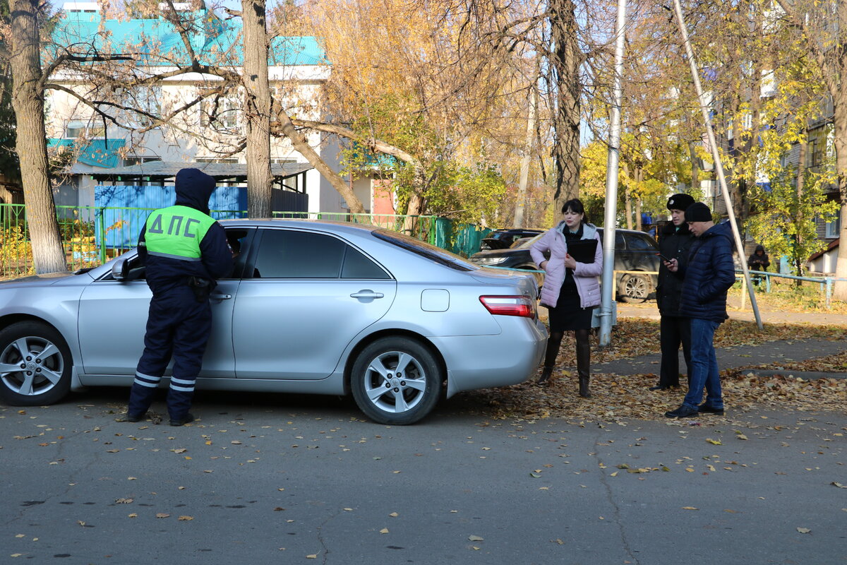 Рейд по выявлению должников в полном разгаре. Фото: Регина Гирфанова.