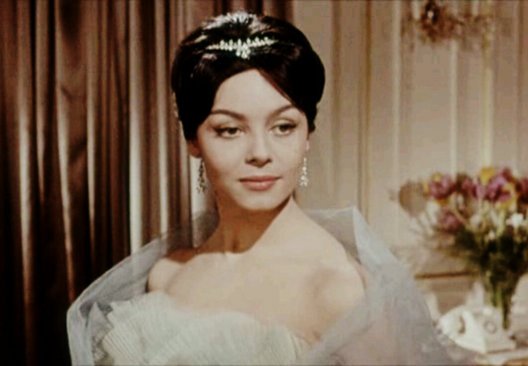 Мишель Мерсье в фильме "Мадмуазель Ангел" 1959 г. (источник фото: m.kino-teatr.ru)