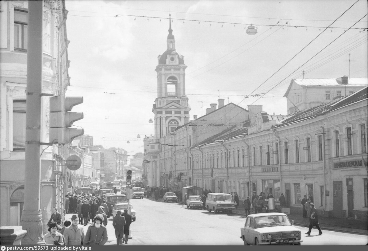 старая москва по улицам