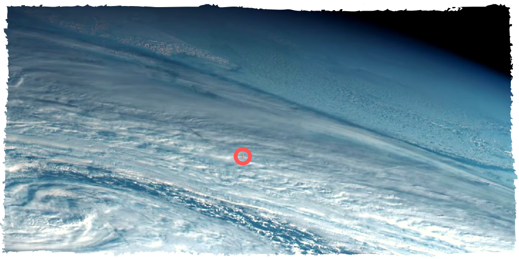 Взрыв на побережье Камчатки. Фото со спутника Химавари