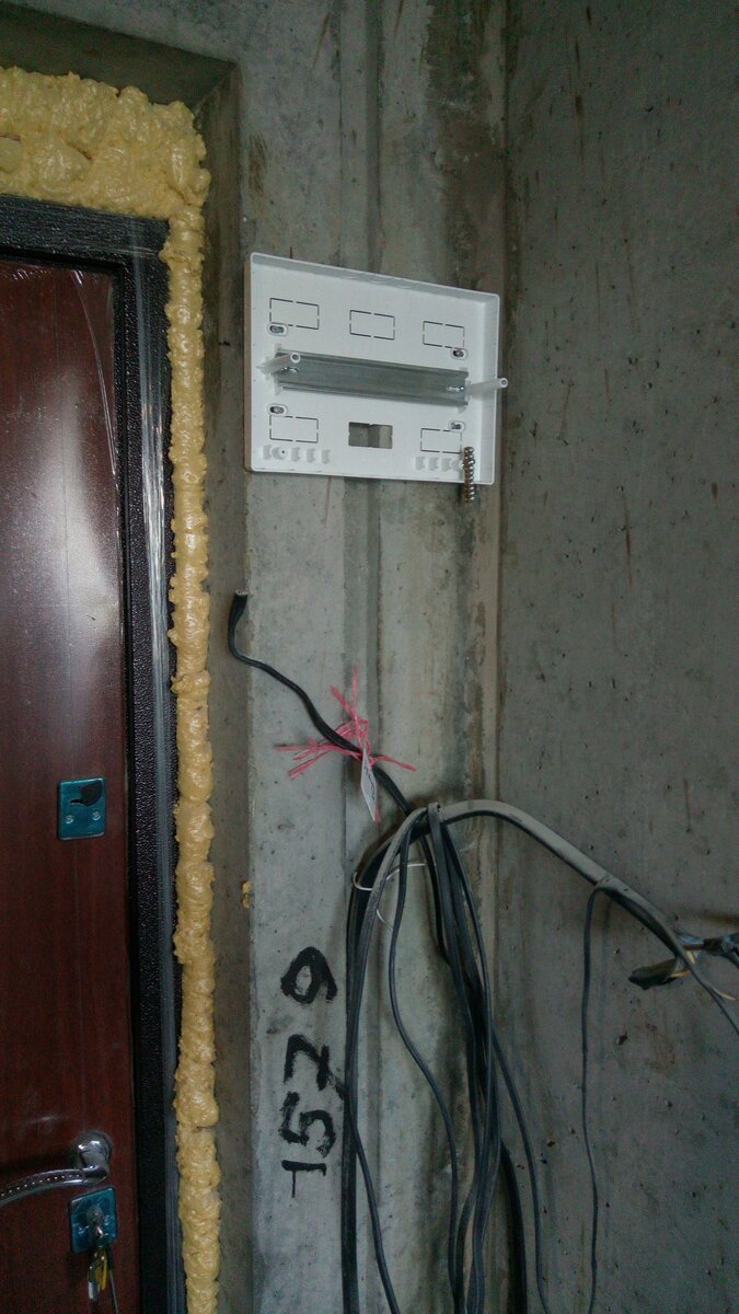 Наметили место для размещения щитка