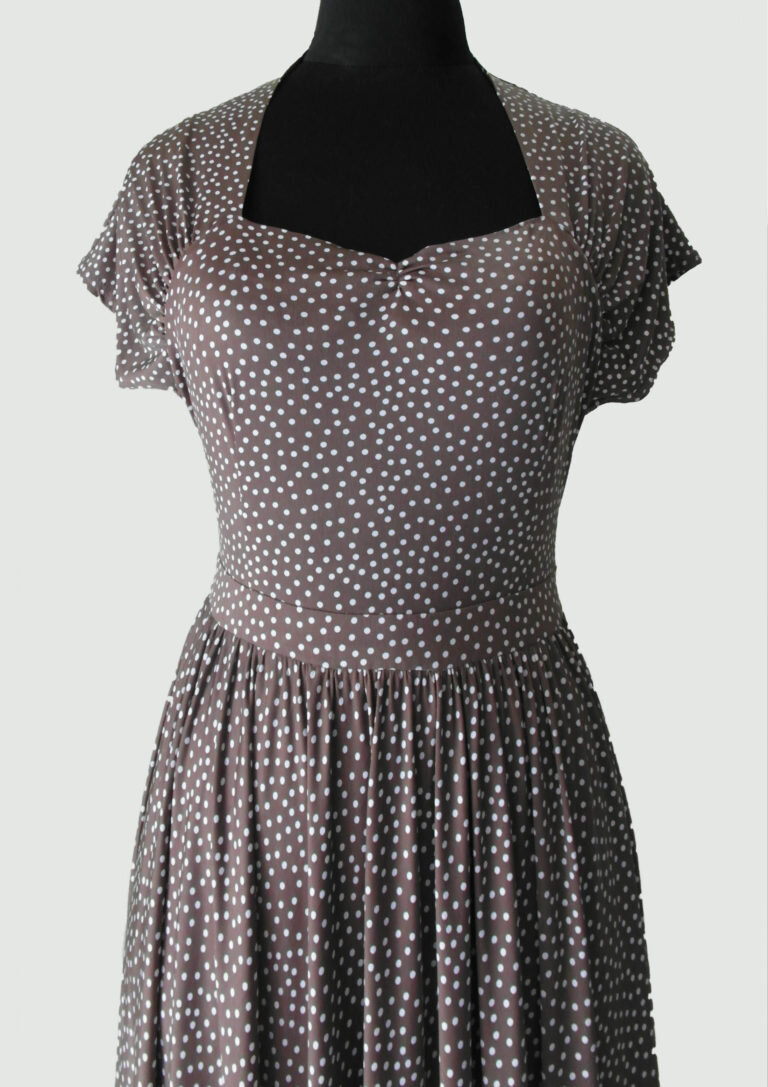 Складки на лифе и юбке