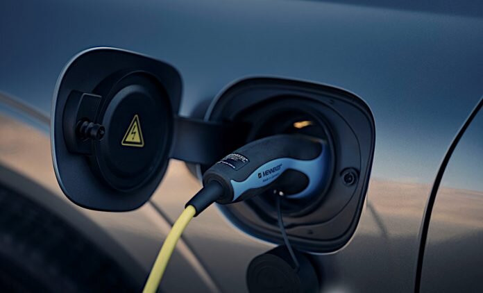 Зарядка Volvo XC60 .