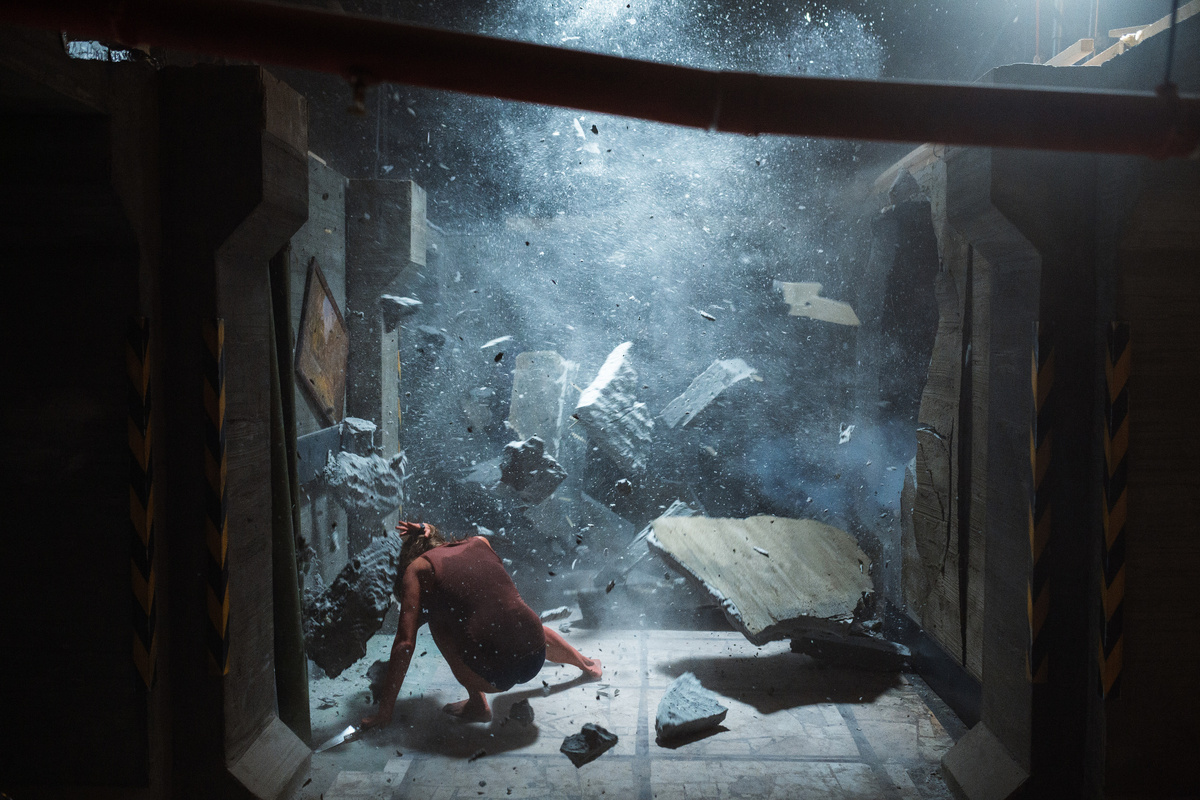 Нет, ты отсюда до конца смены не выйдешь