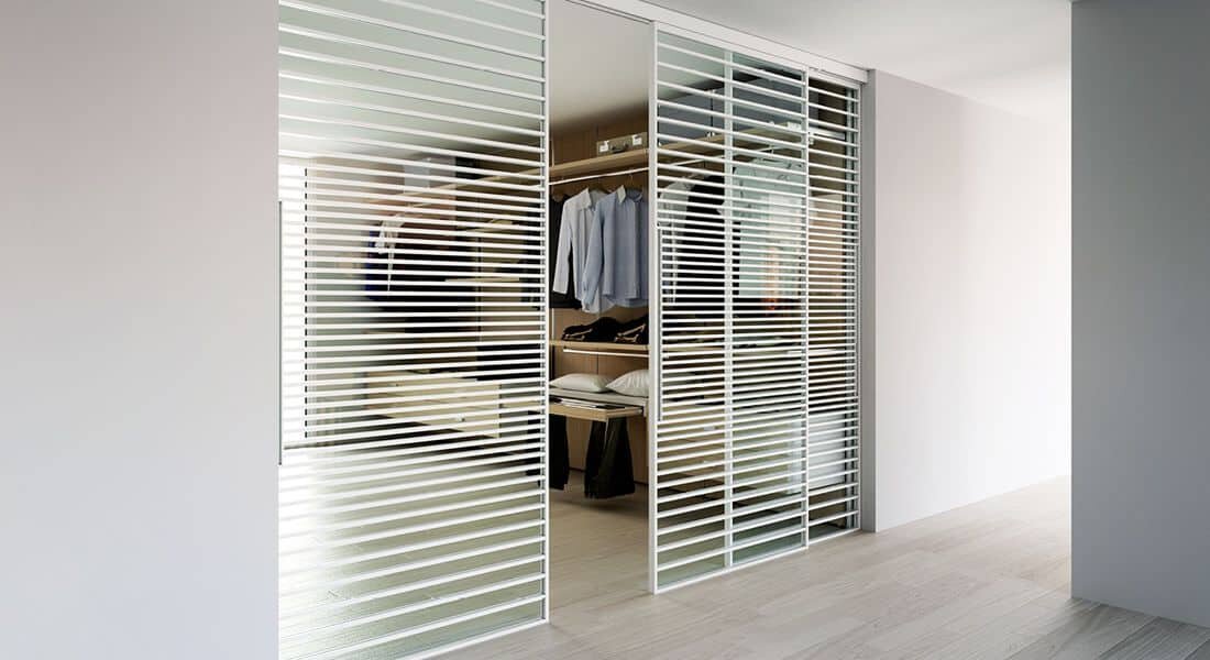 Оптимизируем пространство: раздвижные перегородки вместо стен и межкомнатных дверей