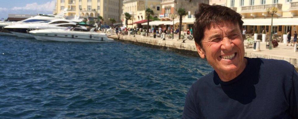 Gianni Morandi на море