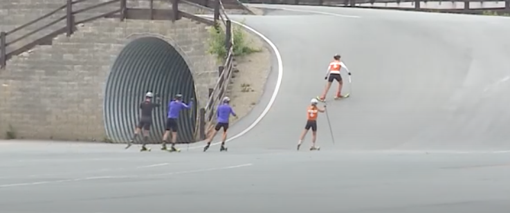 Спортсмены тренируются. Источник - youtube.com