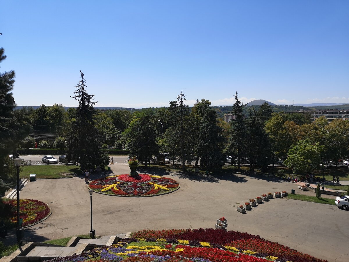 Сквер им. Л.Н. Толстого в Пятигорске. Личный фотоархив (листайте галерею)