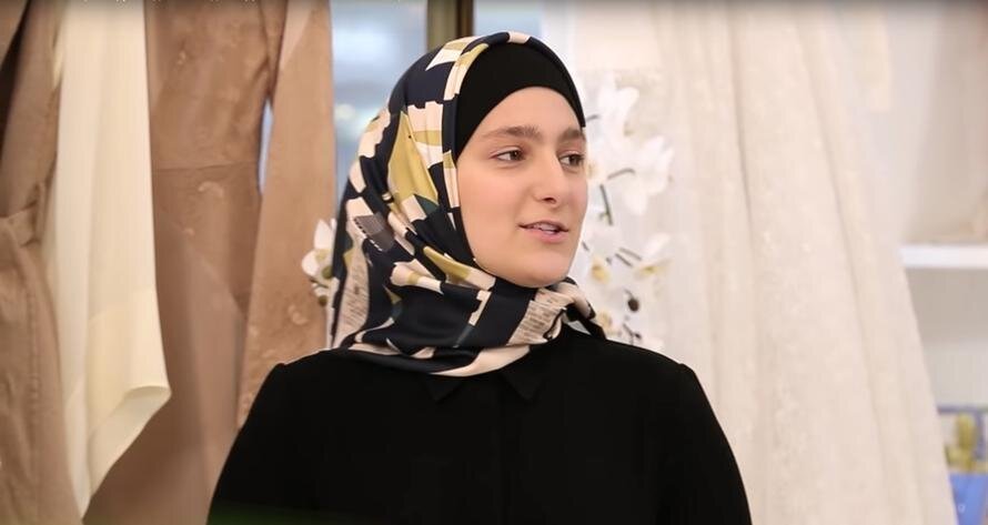 Рамзан Кадыров напомнил, что Айшат «имеет богатый опыт руководства самыми сложными и масштабными проектами, в том числе и в области культуры».