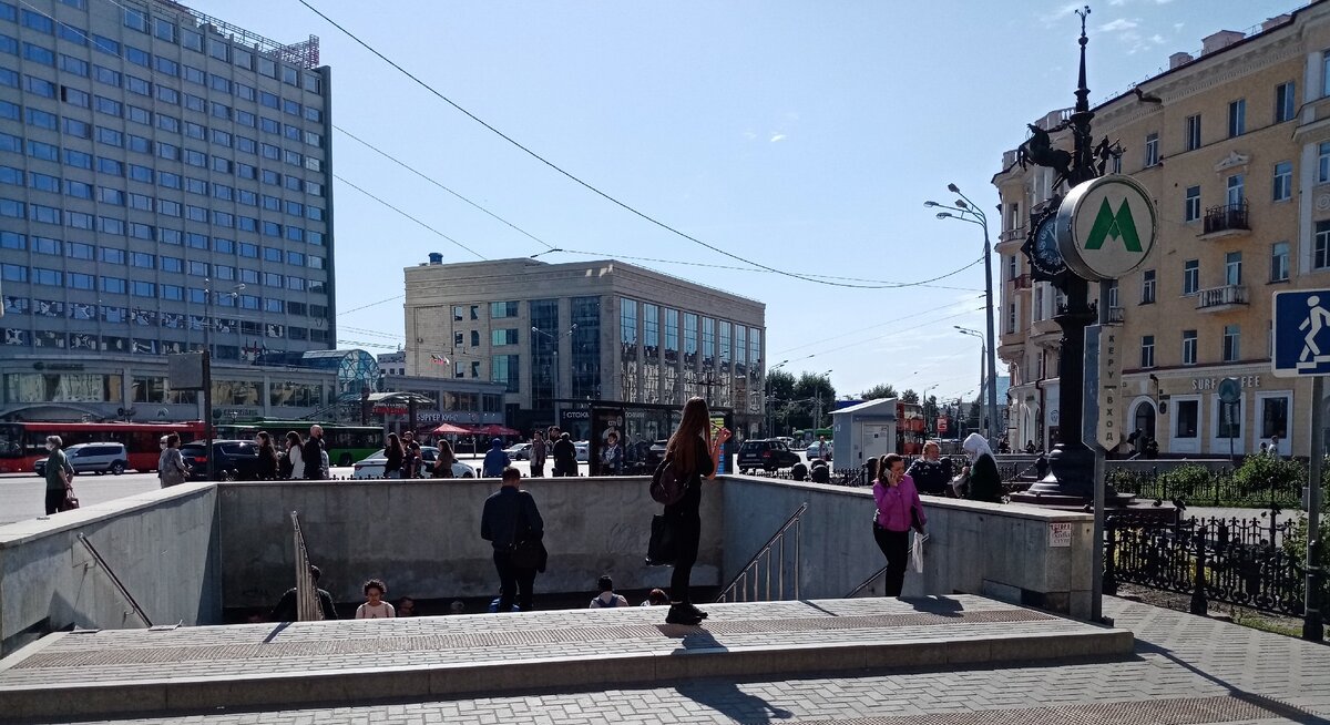 Спуск в переход.