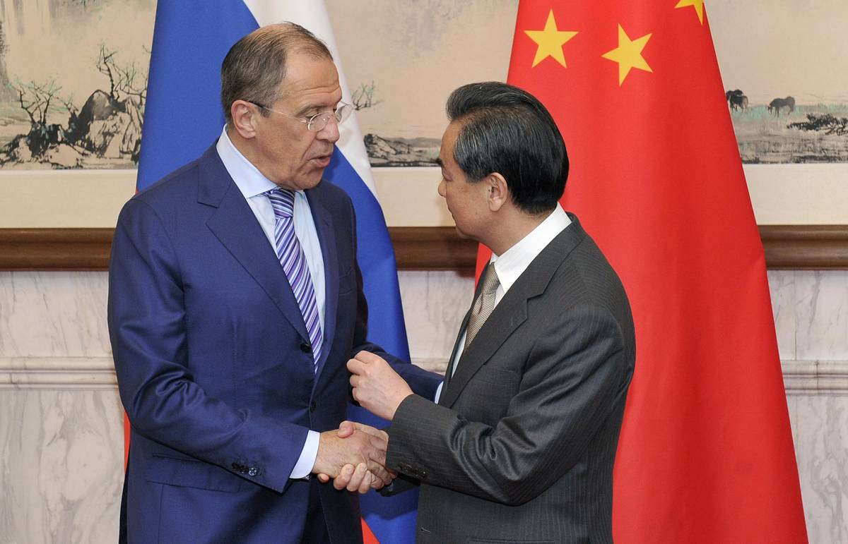 Министр иностранных дел России Сергей Лавров и гос. советник и министр иностранных дел Wang Yi (L) встретились 11 сентября в Москве [Фото/Tass.com]