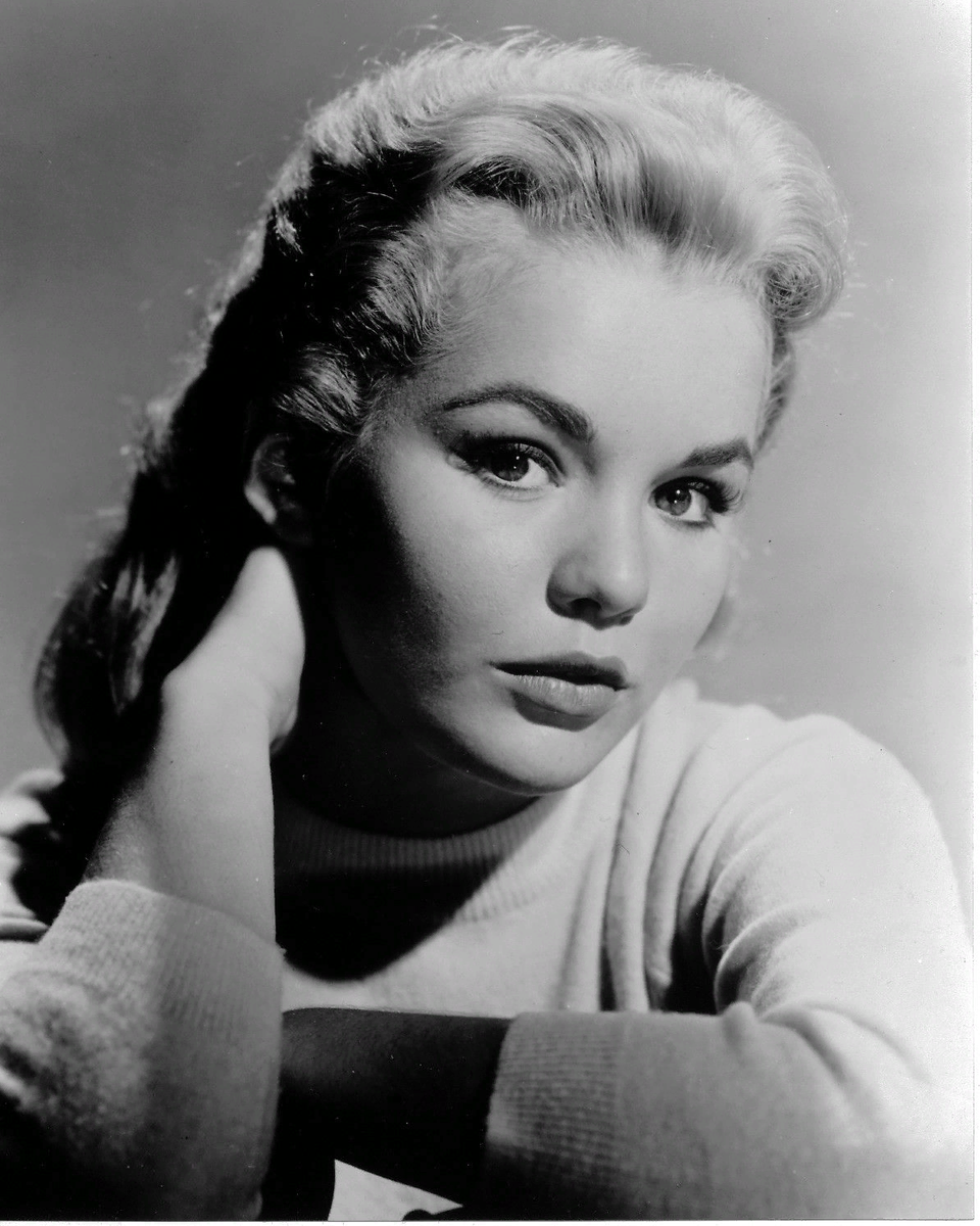 Тьюсдей Уэлд актриса. Тьюзди Уэлд Tuesday Weld. Тьюзди Уэлд в молодости.