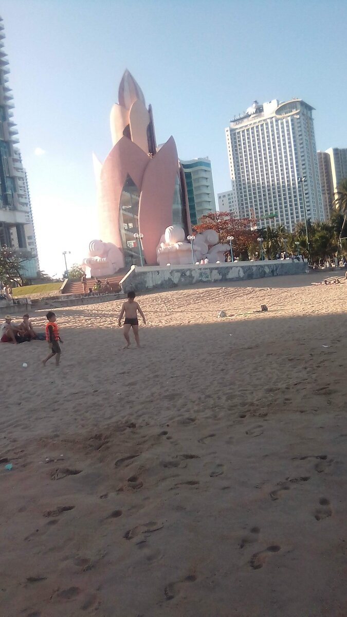 Одно из самых известных мест Нячанга.