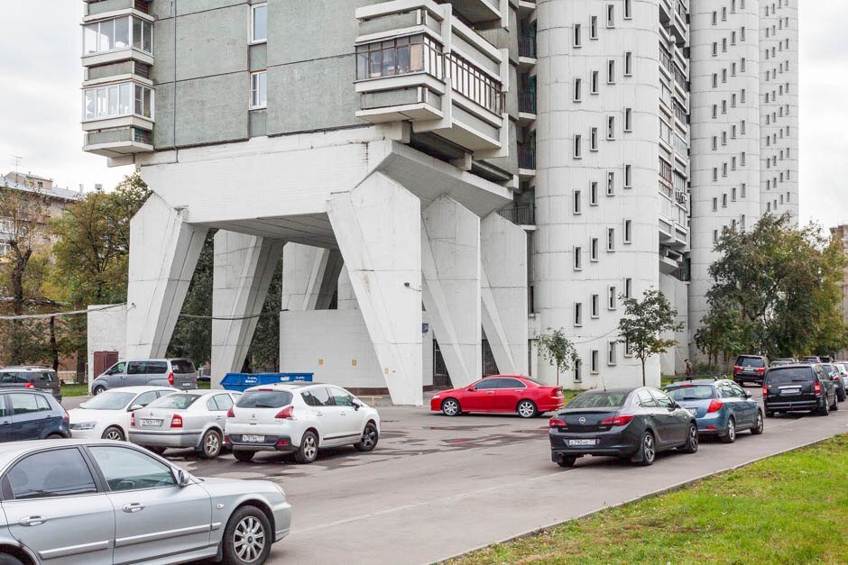 Дома на ножках москва