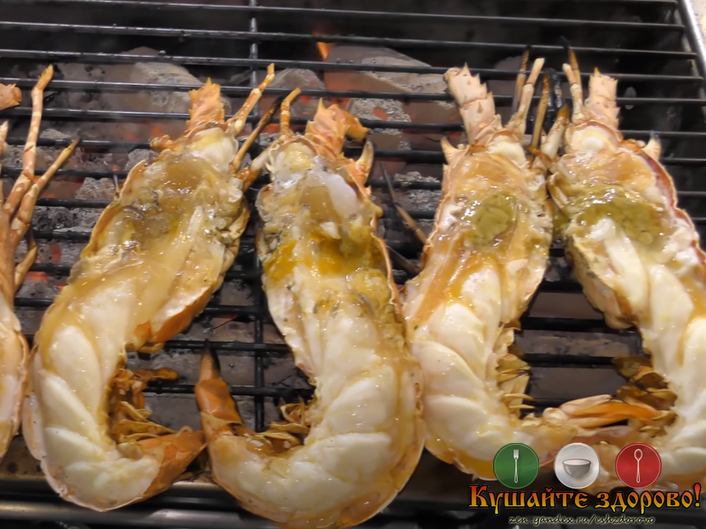 Приготовление уличной еды в Китае