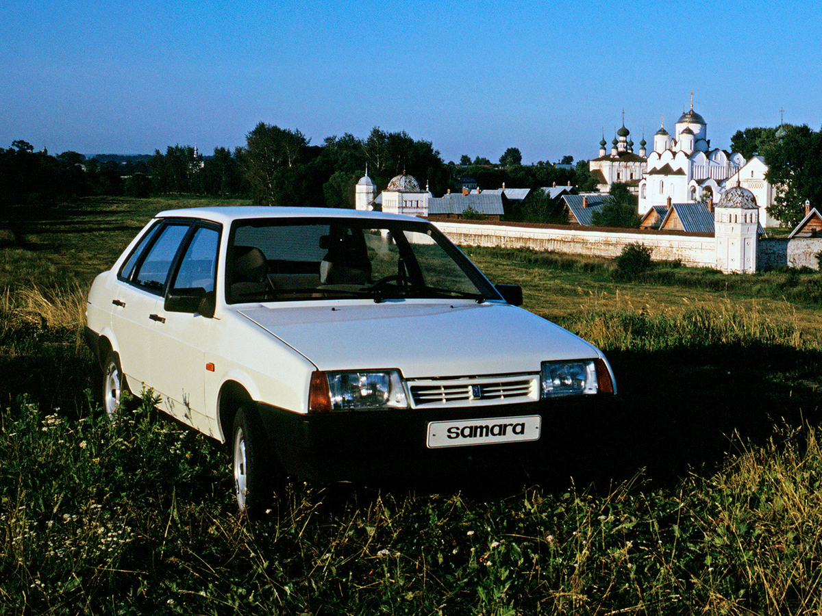 Автомобиль спутник. ВАЗ 21099 Samara. ВАЗ 2109 99.