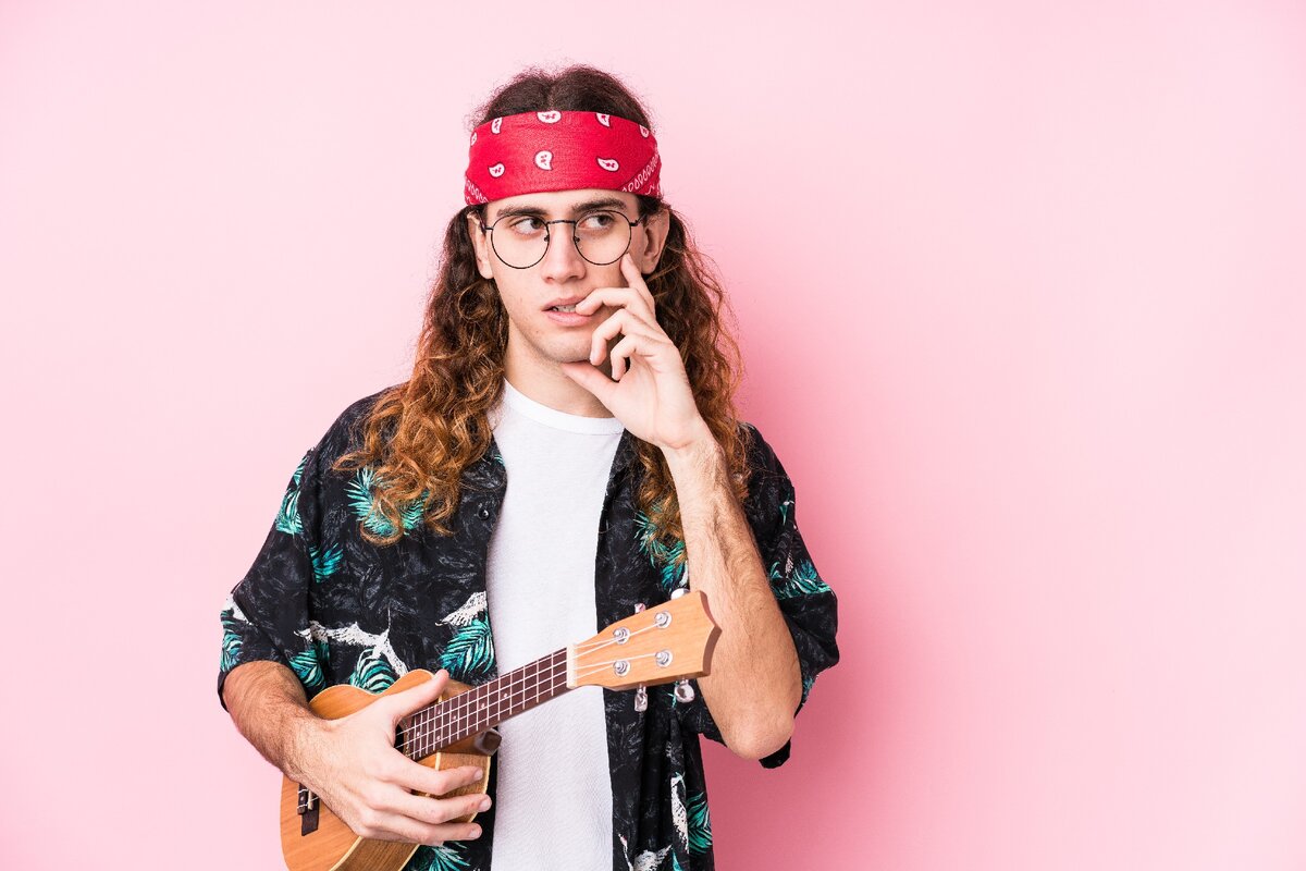 Мужчина, который в себе уверен, привлекателен для девушек.