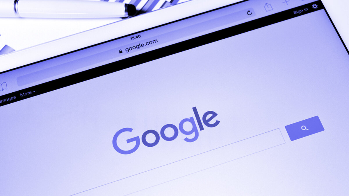 Как менялся курс акций компании Google?