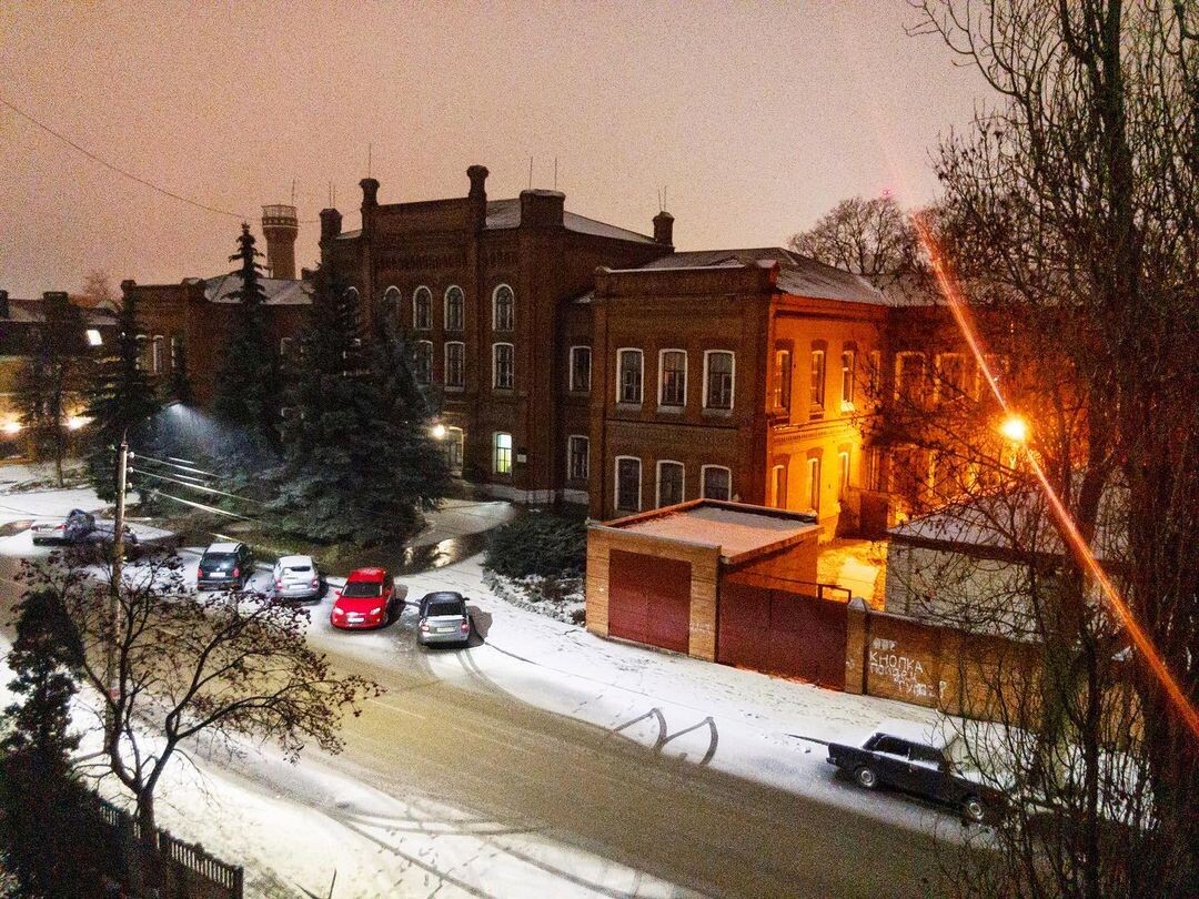 Красивое фото из моего города.Читаем историю))