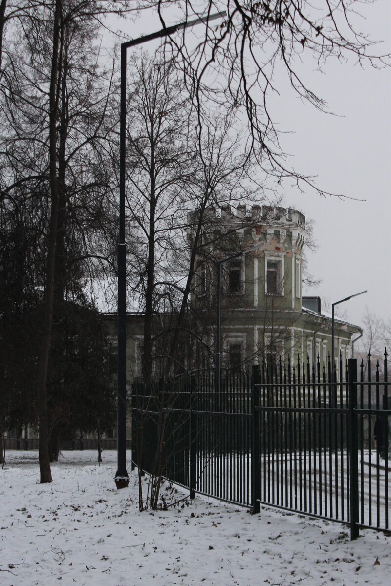 Главный дом усадьбы Мысово