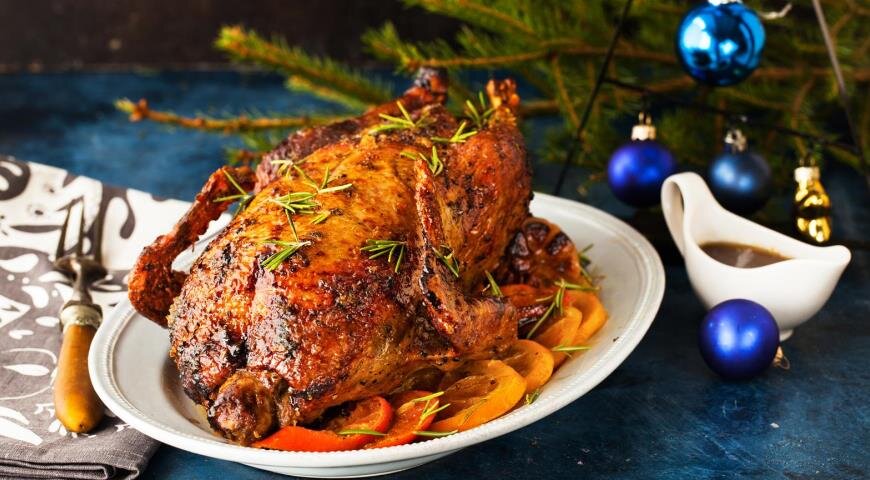 Новогодняя утка с апельсинами и мандаринами, больше на www.gastronom.ru