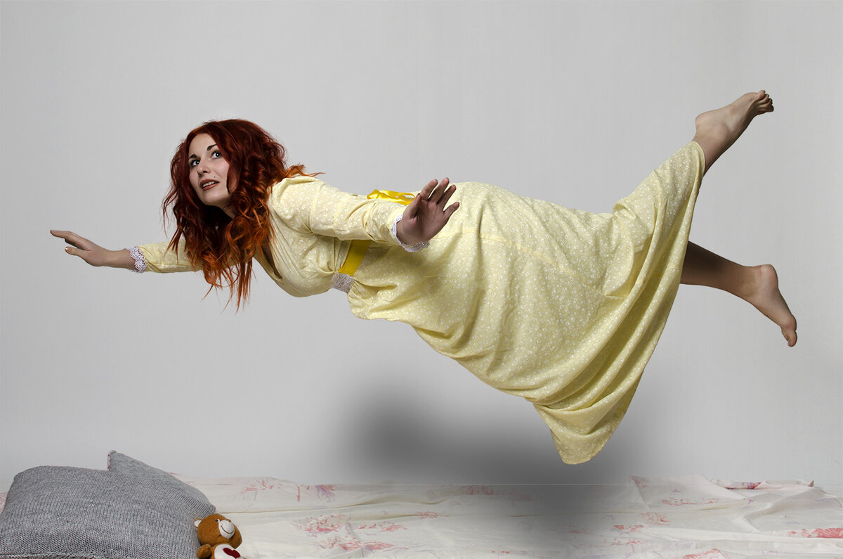 Повторяющиеся полёты во сне после заверения всех этапов взросления говорят об инфантильности....