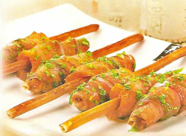 Лососевые палочки.