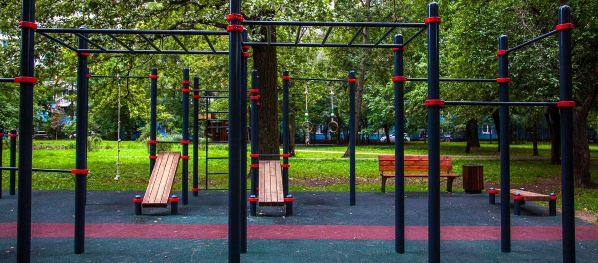 Спортивная площадка турники