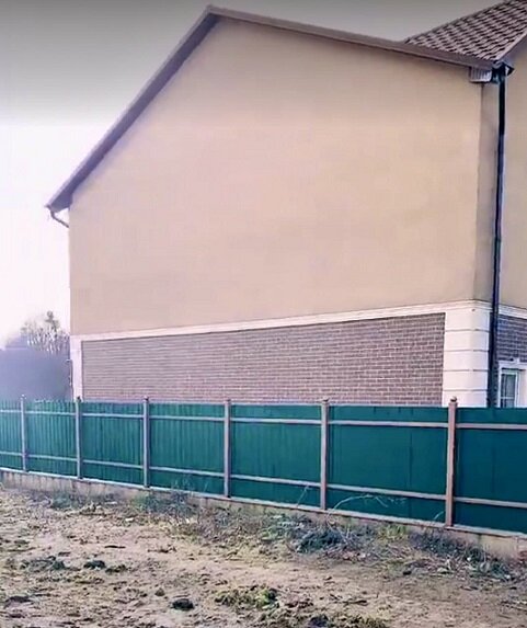 Так лучше не делать! Красиво, но легко преодолевается.