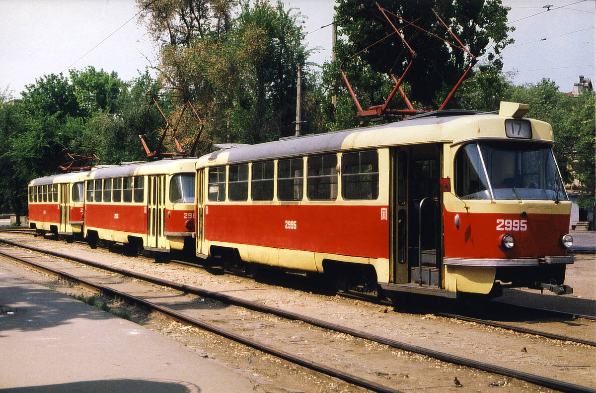 Трамвай 2. Трамвай Татра т3. Tatra t3su двухдверная. Татра т3 в Одессе. Татра т3 сцепка.