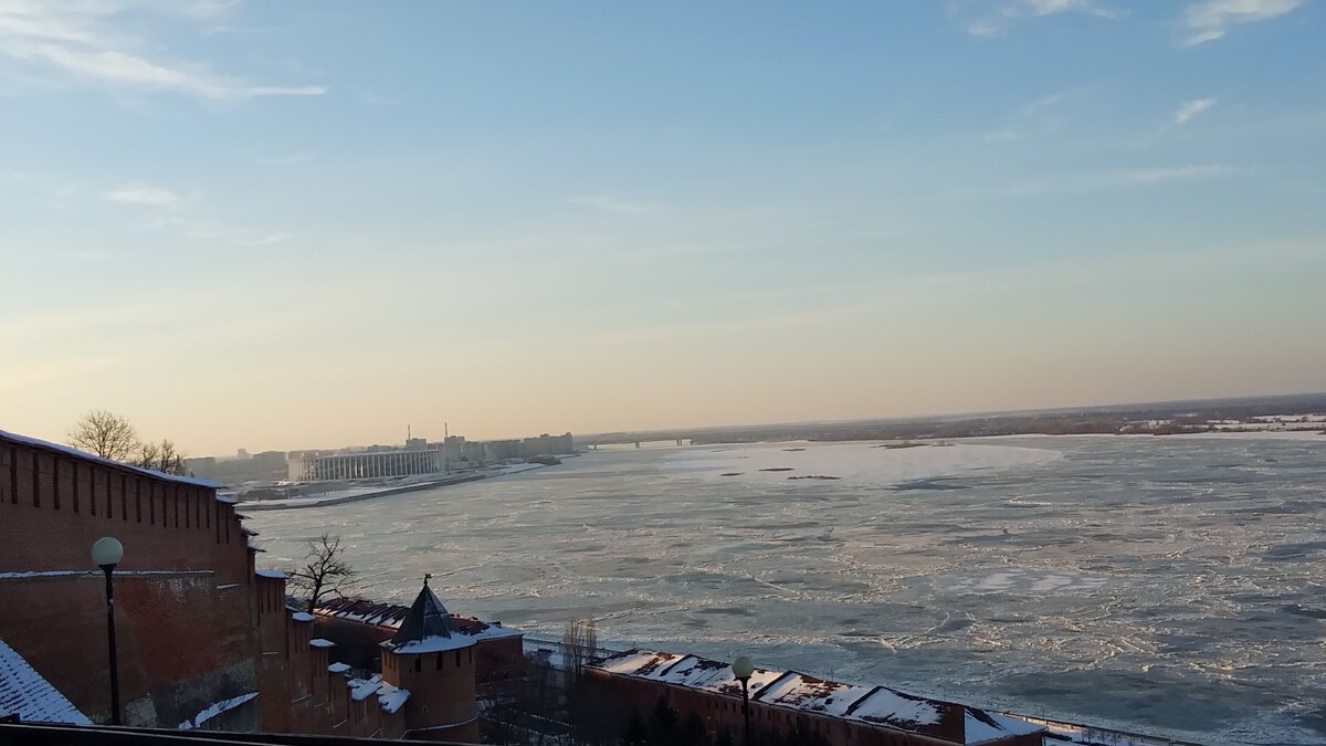 Река Волга. г. Нижний Новгород.