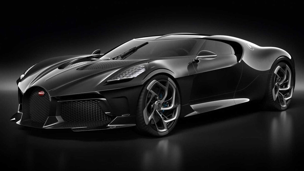 Bugatti La Voiture Noire собственной персоной.