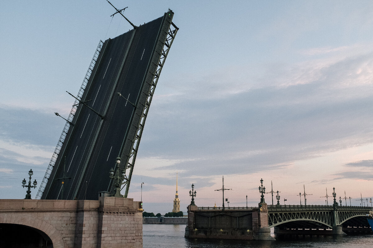 петровский мост в питере