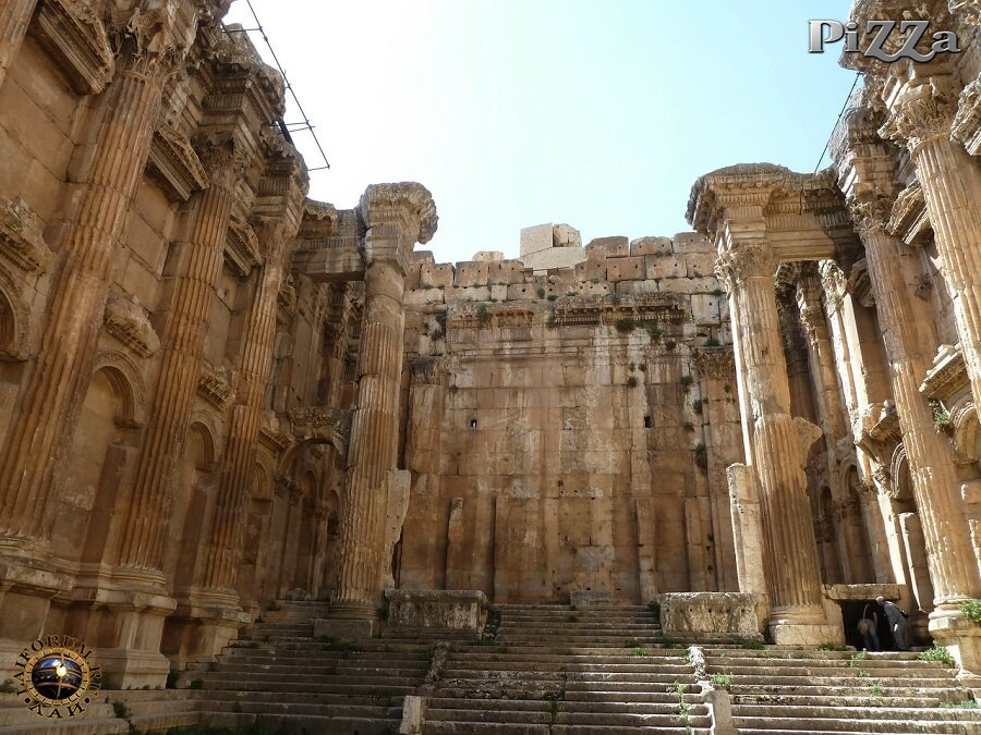 Составные колонны Пальмиры. Источник https://uctopuockon-pyc.livejournal.com/3396950.html