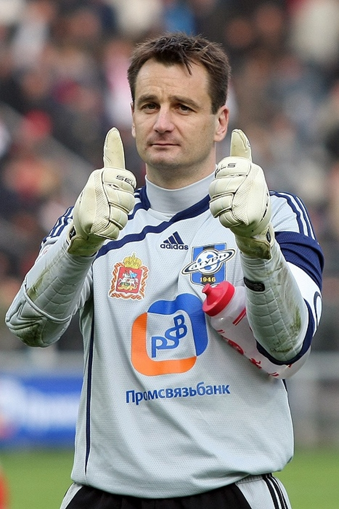 Яша вратарь. Легендарный вратарь. Яшин лев иванович вратарь. Я лев. Legendary goalkeepers.