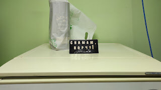 И   тот Никто же ничего не контролирует. Работают без лицензий и сертификатов. Организовывают детсады в квартирах, разводят кошек и не одну, собак и другую живность, называя гордо себя заводчиками. А другие разводят тараканов, мышей и никто им не указ. Целые медицинские клиники ведут приём больных и лечат от несуществующих болезней случайные люди без медицинского образования. Всякие там Н.П. и Н.К.О. работают по своим уставам, где нет никаких проверок и надзора. Люди осуществляют  уход за тяжелобольными также без медицинского образования, не соблюдая закон о соц.работниках, даже не зная о его существовании. Берутся за реабилитацию инвалидов, заведомо ненавидя их, обирая и унижая, чувствуя безнаказанность от них и власти.Живи как хочешь.