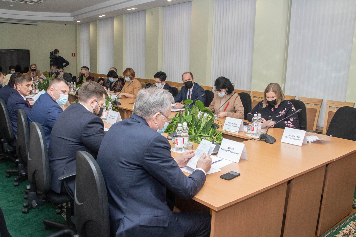 Члены Совета муниципальных образований  обсуждают предстоящие перемены