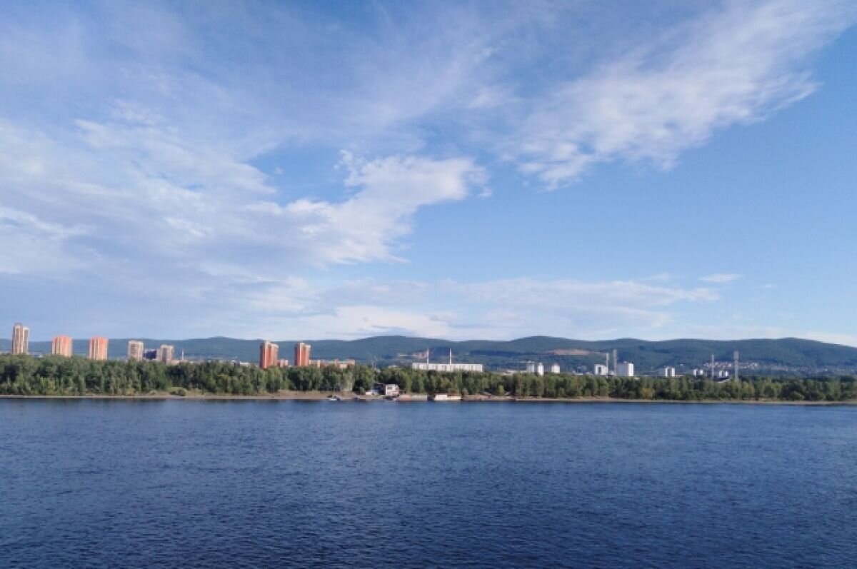    В Татарстане утонула молодая женщина во время купания в водоеме ночью.