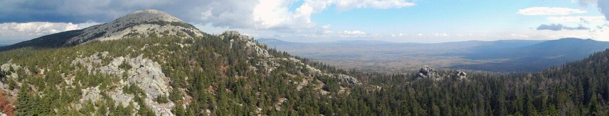 Панорама заповедника, вид на гору Круглица