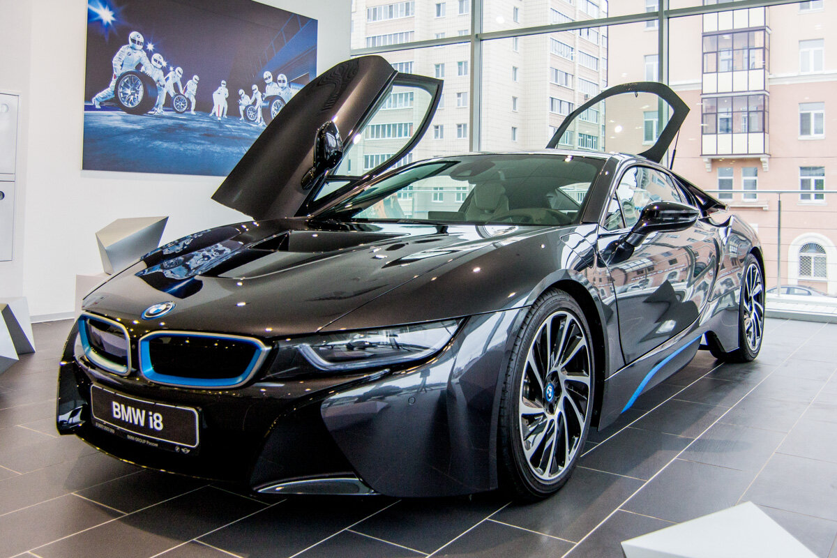 Самая крутая bmw i8