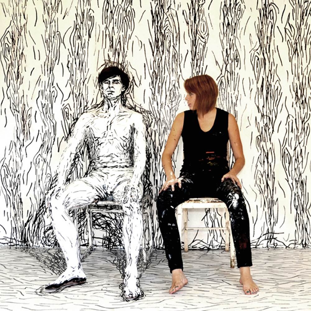 Девушка художник. Алекса мид живые картины. Художница с мольбертом. Много художников. Картины для рисования.