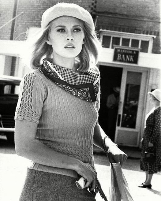 Женщина вооружена и опасна. Фэй Данауэй в фильме "Бонни и Клайд" (1967)