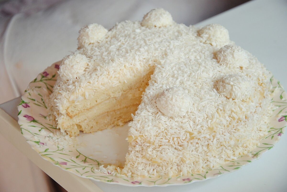 Творожный торт «Рафаэлло» с молочным кремом