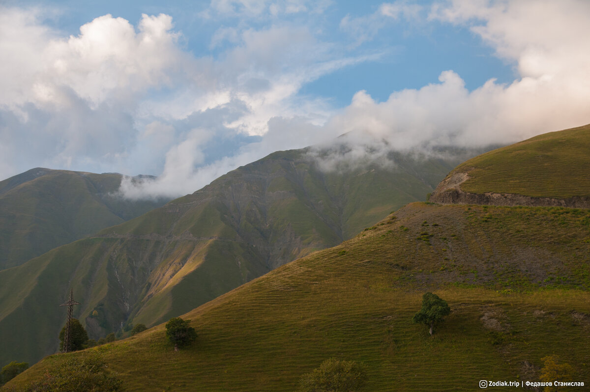 Дорога смерти поднимается выше облаков...